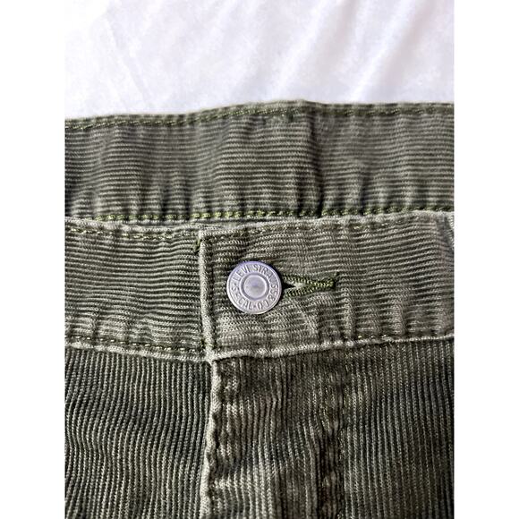 Levi's Men's 505 Corduroy Pants 38x34 Straight Fit Green - Picture 6 of 9
